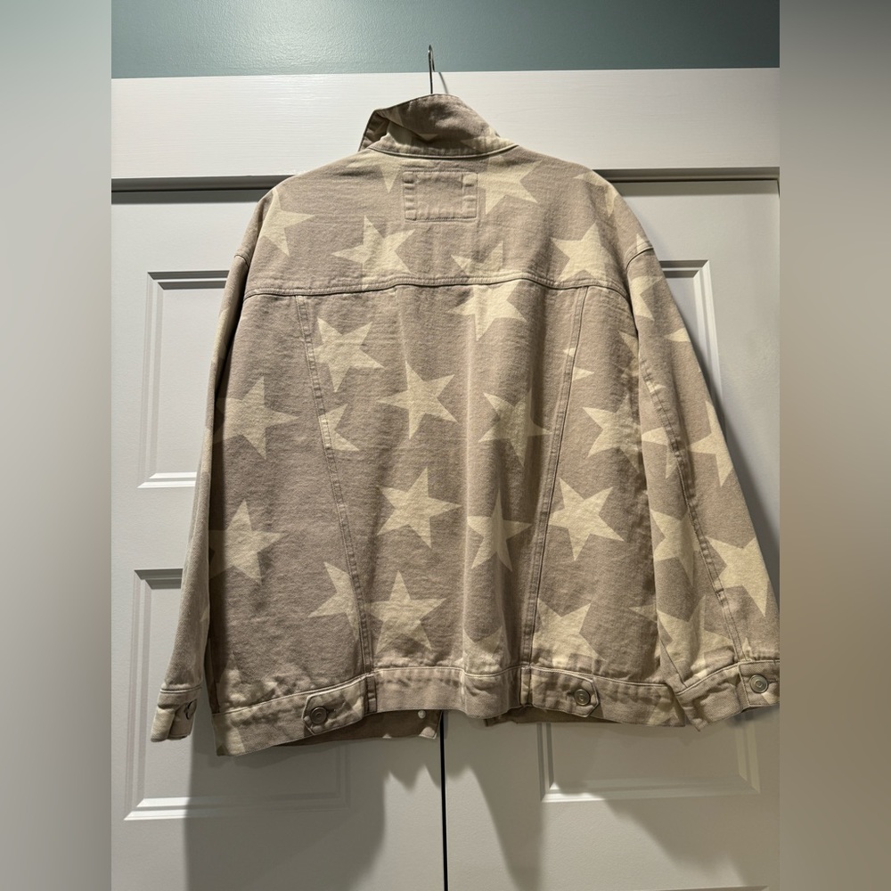 Altar’s State star jacket - Picture 3 of 3